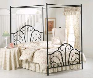 Ladera Canopy Bed