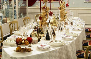 Christmas Table Decor1