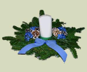 Maine Blueberry Christmas Centerpiece
