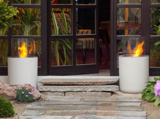 Modern Outdoor  Fireplaces