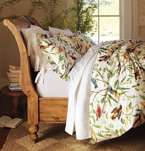 Bird Motif Bedding