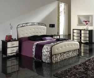 Larisa Contemporary Bed