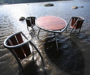 Calanc Exotic Wood Outdoor Set