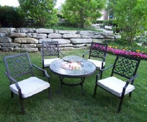 Chat Set with Ice Bucket