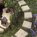Lay a Stepping Stone Walkway Lay a Stepping Stone Walkway