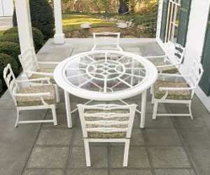 White Outdoor Dining Table and Chairs