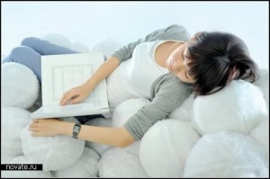 Daydreamer: Roly-Poly Sofa-Construction 