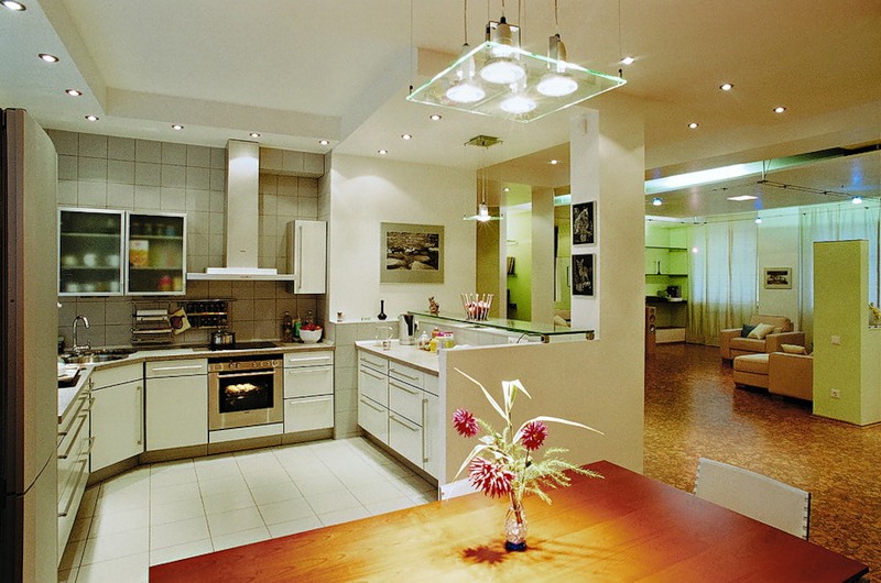 Ensure Light And Comfort In Your Kitchen