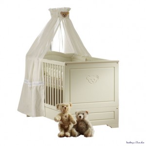 Cradles Decorate the Nursery Interior 